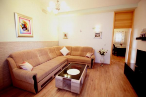 Отель Apartment J&I  Сплит